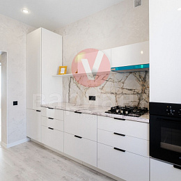3 комнатная квартира<br>МАРКСА, 33