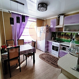 3 комнатная квартира<br>20 АМУРСКАЯ, 57