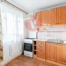 3 комнатная квартира<br>5 АРМИИ, 135