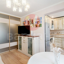 2 комнатная квартира<br>КОРОЛЕВА, 2