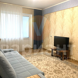 2 комнатная квартира<br>БУЛЬВАР ЗЕЛЕНЫЙ, 6/1