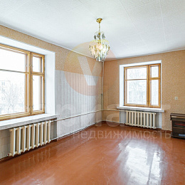 4 комнатная квартира<br>АНДРИАНОВА, 12/1