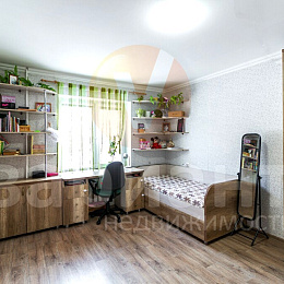 2 комнатная квартира<br>МАРГЕЛОВА, 391